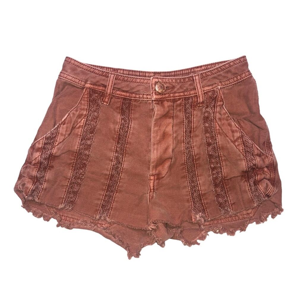 Free People Great Expectations Crochet Lace Inset Shorts Size 0